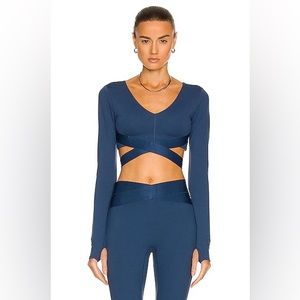 Le ore Women's Navy Leggings and top set